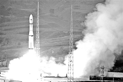 ����������չ�����ںϼ�ʵ