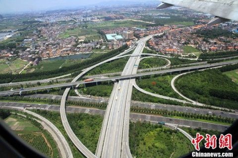 ���������ݳˡ�һ��һ·�����緭����Ŧ�۾��á���ƪ