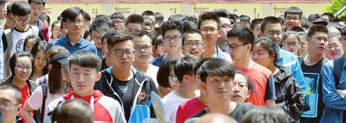 今年我省31万余考生参加高考