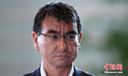 日本外相首次访俄 磋商争议领土经济合作等问题