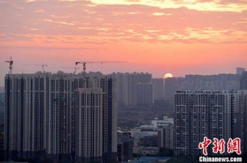 住建部明确!明年楼市调控:满足刚需 支持改善需求