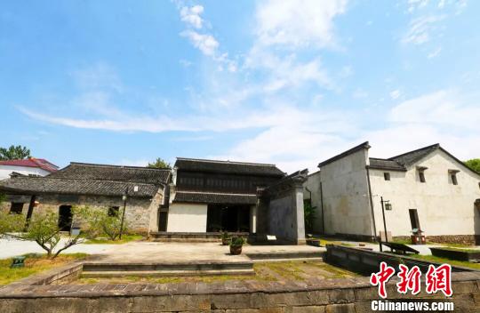 浙江安吉的黑瓦白墙 安吉宣传部提供 摄 浙江安吉的黑瓦白墙 安吉宣传部提供 摄