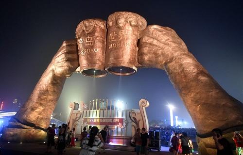 美媒称中国人饮酒习惯转变:开始偏爱高端红酒