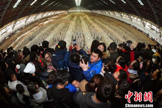 �ι۱���ٸ���ο͡�������ʡ����� ��